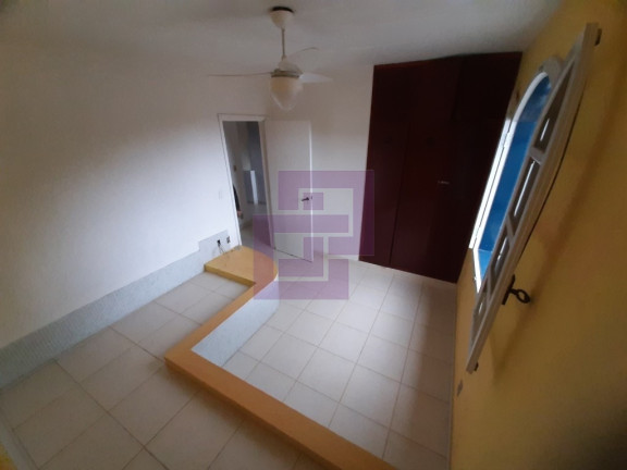 Imagem Sobrado com 4 Quartos à Venda, 457 m² em Guaiúba - Guarujá Imagem Sobrado com 4 Quartos à Venda, 457 m² em Guaiúba - Guarujá