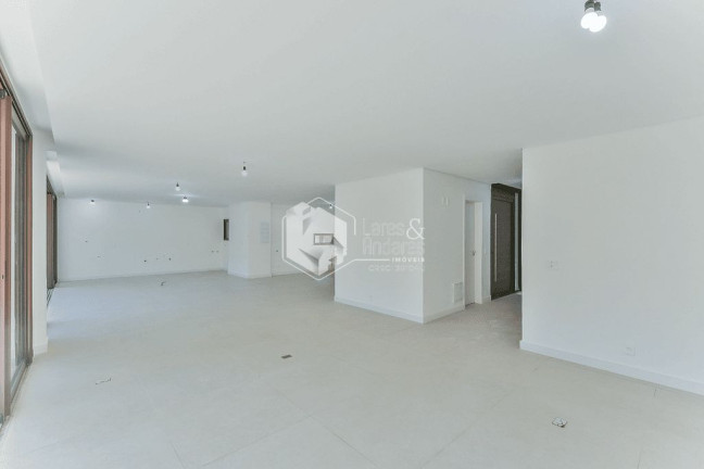 Imagem Casa com 4 Quartos à Venda, 620 m² em Santo Amaro - São Paulo Imagem Casa com 4 Quartos à Venda, 620 m² em Santo Amaro - São Paulo