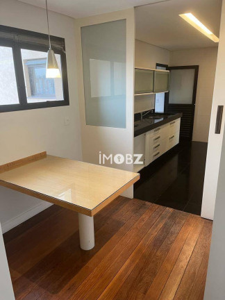 Imagem Imóvel com 4 Quartos à Venda, 192 m² em Villaggio Panamby - São Paulo