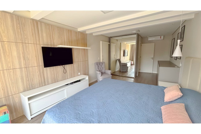 Imagem Casa de Condomínio com 3 Quartos à Venda, 346 m² em Bairro Alto - Curitiba