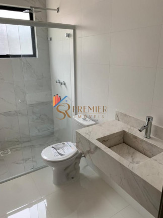 Imagem Casa com 3 Quartos à Venda, 270 m² em Itacorubi - Florianópolis Imagem Casa com 3 Quartos à Venda, 270 m² em Itacorubi - Florianópolis