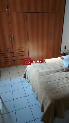 Imagem Casa com 3 Quartos à Venda, 171 m² em Centro - Florianópolis Imagem Casa com 3 Quartos à Venda, 171 m² em Centro - Florianópolis