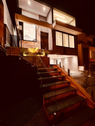 Imagem Sobrado com 3 Quartos à Venda, 283 m² em Cézar De Souza - Mogi Das Cruzes