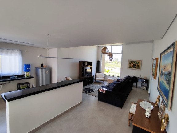 Imagem Casa com 3 Quartos à Venda, 160 m² em Ninho Verde I - Porangaba