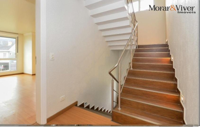 Imagem Casa com 4 Quartos à Venda, 273 m² em Santa Felicidade - Curitiba