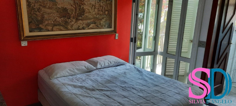Imagem Casa com 10 Quartos à Venda, 800 m² em Fortaleza - Ubatuba Imagem Casa com 10 Quartos à Venda, 800 m² em Fortaleza - Ubatuba