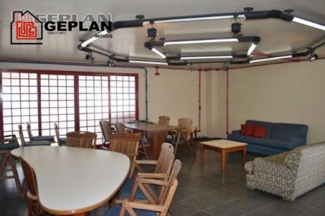 Imagem Casa com 8 Quartos à Venda, 1.300 m² em Cambuci - São Paulo Imagem Casa com 8 Quartos à Venda, 1.300 m² em Cambuci - São Paulo