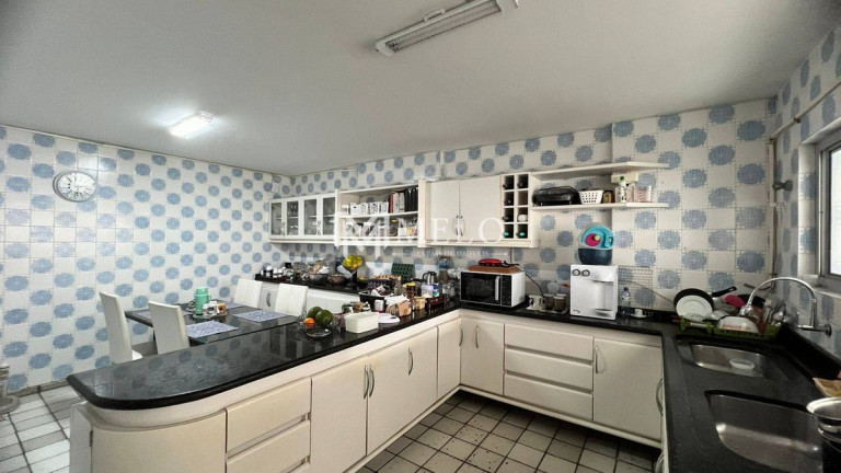 Imagem Apartamento com 4 Quartos à Venda, 215 m² em Boa Viagem - Recife