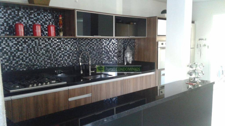 Sobrado com 3 Quartos à Venda, 206 m² em Atuba - Curitiba