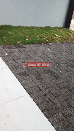 Imagem Casa com 3 Quartos à Venda, 80 m² em Catuai - Londrina