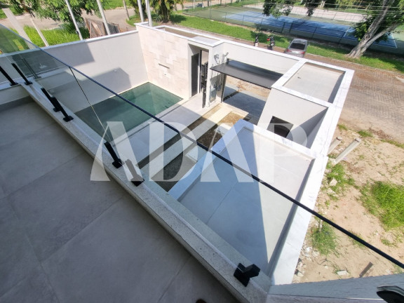 Imagem Casa com 4 Quartos à Venda, 192 m² em Vargem Grande - Rio De Janeiro Imagem Casa com 4 Quartos à Venda, 192 m² em Vargem Grande - Rio De Janeiro