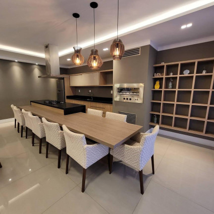 Apartamento com 2 Quartos à Venda, 64 m² em Canto - Florianópolis