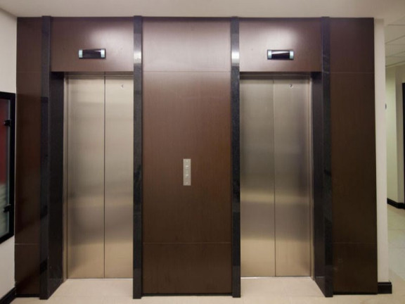 Imagem Sala Comercial à Venda, 939 m² em Centro - Curitiba