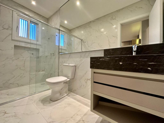 Imagem Casa com 4 Quartos à Venda, em -- - Capao Da Canoa Imagem Casa com 4 Quartos à Venda, em -- - Capao Da Canoa