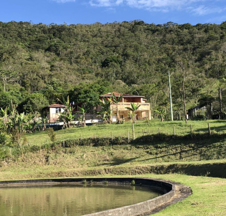 Fazenda à Venda, 300 m² em Pouso Alto - Paraibuna