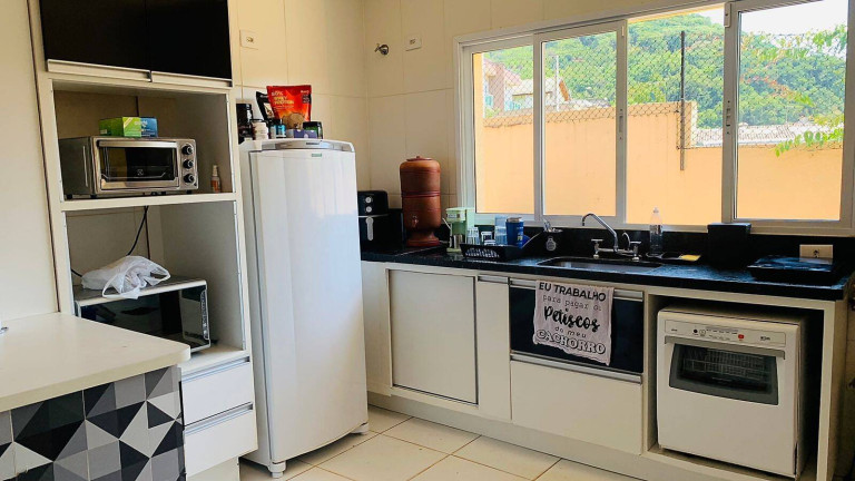 Imagem Casa com 3 Quartos à Venda, 438 m² em Retiro Das Fontes - Atibaia