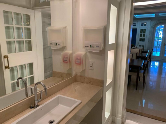 Imagem Cobertura com 4 Quartos à Venda, 331 m² em Centro - Balneário Camboriú Imagem Cobertura com 4 Quartos à Venda, 331 m² em Centro - Balneário Camboriú