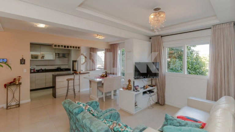 Apartamento com 3 Quartos à Venda, 74 m² em Passo Da Areia - Porto Alegre