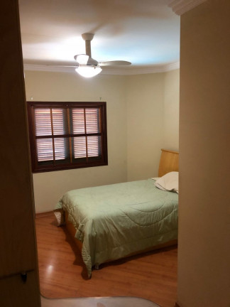 Imagem Sobrado com 4 Quartos à Venda, 300 m² em Vila Galvão - Guarulhos Imagem Sobrado com 4 Quartos à Venda, 300 m² em Vila Galvão - Guarulhos