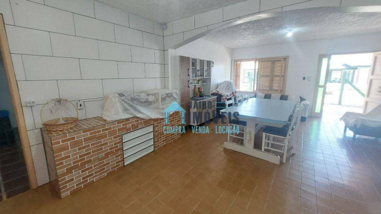 Imagem Casa com 5 Quartos à Venda, 450 m² em Centro - Balneário Pinhal