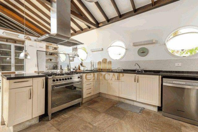 Imagem Casa com 5 Quartos à Venda, 445 m² em Jardim Indaiá - Bertioga Imagem Casa com 5 Quartos à Venda, 445 m² em Jardim Indaiá - Bertioga
