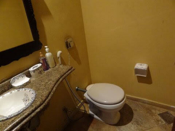 Imagem Casa com 6 Quartos à Venda, 520 m² em Pendotiba - Niterói Imagem Casa com 6 Quartos à Venda, 520 m² em Pendotiba - Niterói