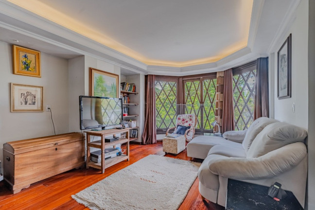 Imagem Casa de Condomínio com 3 Quartos à Venda, 385 m² em Agronomia - Porto Alegre