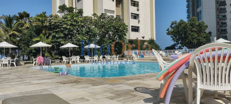Imagem Apartamento com 3 Quartos à Venda, 221 m² em Barra Da Tijuca - Rio De Janeiro