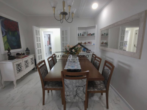 Imagem Apartamento com 3 Quartos à Venda, 130 m²