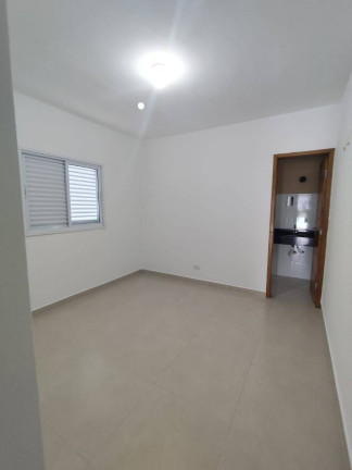 Imagem Casa com 2 Quartos à Venda, em Vila Santa Rosa - Guarujá Imagem Casa com 2 Quartos à Venda, em Vila Santa Rosa - Guarujá