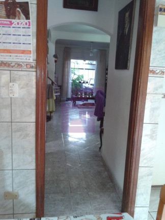 Imagem Sobrado com 4 Quartos à Venda, 280 m² em Vila Santa Rosa - Guarujá Imagem Sobrado com 4 Quartos à Venda, 280 m² em Vila Santa Rosa - Guarujá