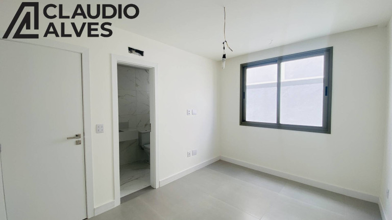 Imagem Casa de Condomínio com 4 Quartos à Venda, 225 m² em Papagaio - Feira De Santana