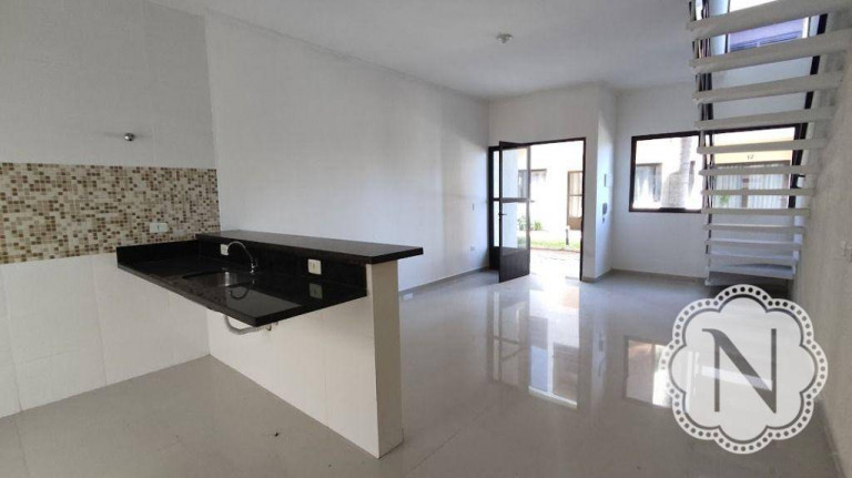 Imagem Sobrado com 2 Quartos à Venda, 70 m² em Suarão - Itanhaém Imagem Sobrado com 2 Quartos à Venda, 70 m² em Suarão - Itanhaém