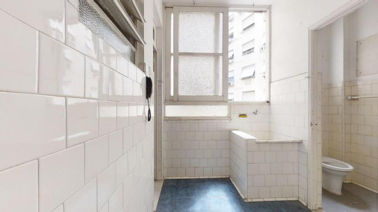 Imagem Imóvel com 2 Quartos à Venda, 74 m² em Humaitá - Rio De Janeiro Imagem Imóvel com 2 Quartos à Venda, 74 m² em Humaitá - Rio De Janeiro