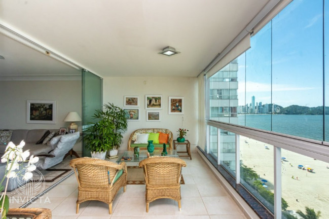 Imagem Apartamento com 4 Quartos à Venda, 195 m² em Centro - Balneário Camboriú Imagem Apartamento com 4 Quartos à Venda, 195 m² em Centro - Balneário Camboriú