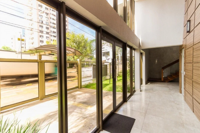 Imagem Apartamento com 2 Quartos à Venda, 12.700 m² em Menino Deus - Porto Alegre Imagem Apartamento com 2 Quartos à Venda, 12.700 m² em Menino Deus - Porto Alegre