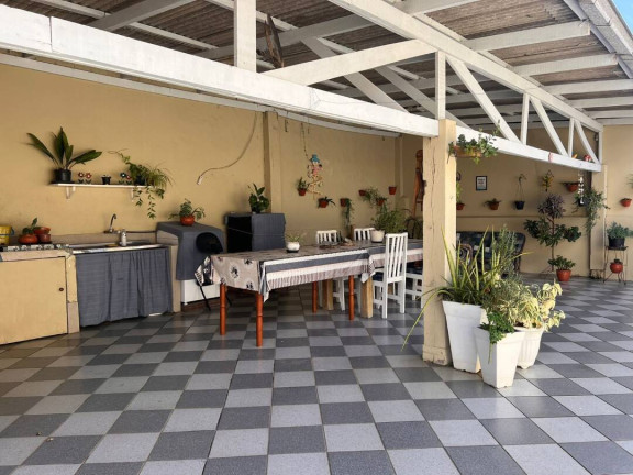 Imagem Casa com 2 Quartos à Venda, 90 m² em Centro - Balneário Barra Do Sul