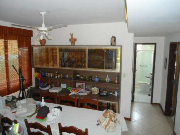 Imagem Casa com 4 Quartos à Venda, 640 m² em Guarajuba - Camaçari