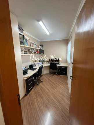 Imagem Sobrado com 3 Quartos à Venda, 239 m² em Vila Scarpelli - Santo André