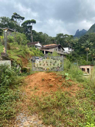 Terreno à Venda, 500 m² em Granja Guarani - Teresópolis