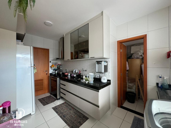 Imagem Apartamento com 3 Quartos à Venda, 98 m² em Jatiúca - Maceió