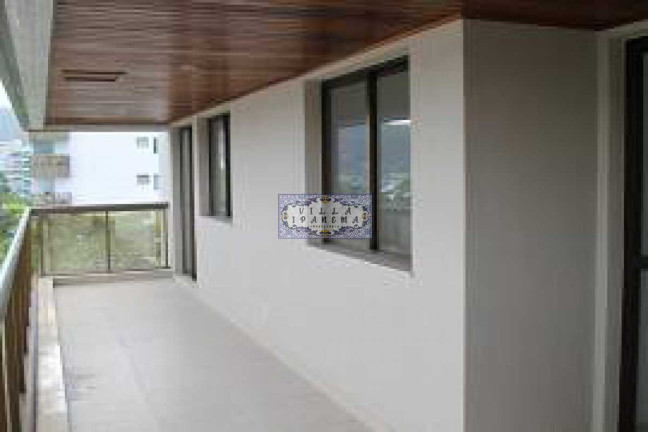 Imagem Apartamento com 4 Quartos à Venda, 173 m² em Charitas - Niterói