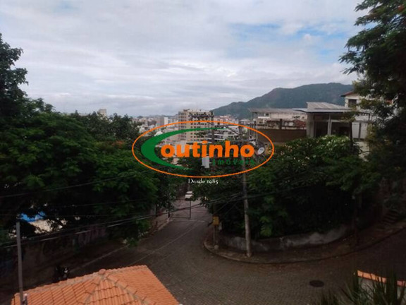 Imagem Casa com 3 Quartos à Venda, 500 m² em Grajaú - Rio De Janeiro Imagem Casa com 3 Quartos à Venda, 500 m² em Grajaú - Rio De Janeiro