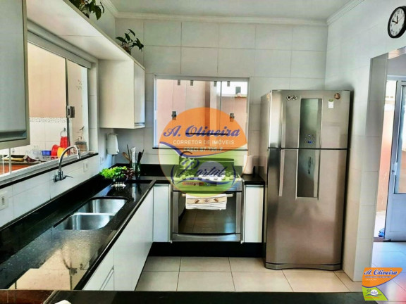 Imagem Casa com 4 Quartos à Venda, 205 m² em Toninhas - Ubatuba Imagem Casa com 4 Quartos à Venda, 205 m² em Toninhas - Ubatuba