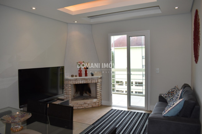Imagem Imóvel com 2 Quartos à Venda, 75 m² em Região De Capivari - Campos Do Jordão Imagem Imóvel com 2 Quartos à Venda, 75 m² em Região De Capivari - Campos Do Jordão