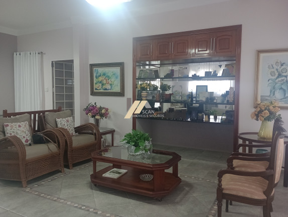 Casa com 5 Quartos à Venda, 165 m² em Botafogo - Campinas