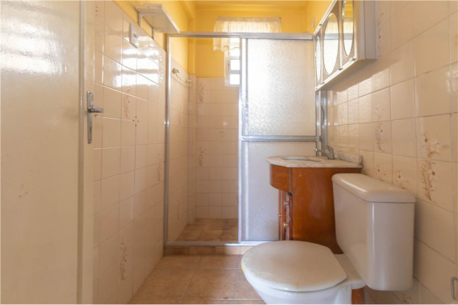 Imagem Imóvel com 3 Quartos à Venda,  em Moinhos De Vento - Porto Alegre