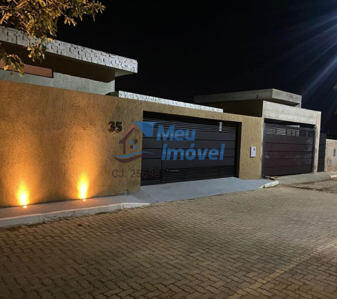 Casa com 4 Quartos à Venda, 340 m² em Setor Habitacional Arniqueira (águas Claras) - Brasília