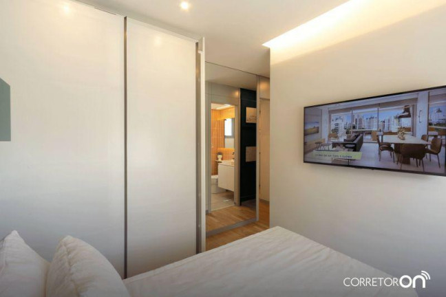 Imagem Apartamento com 3 Quartos à Venda, 114 m²
