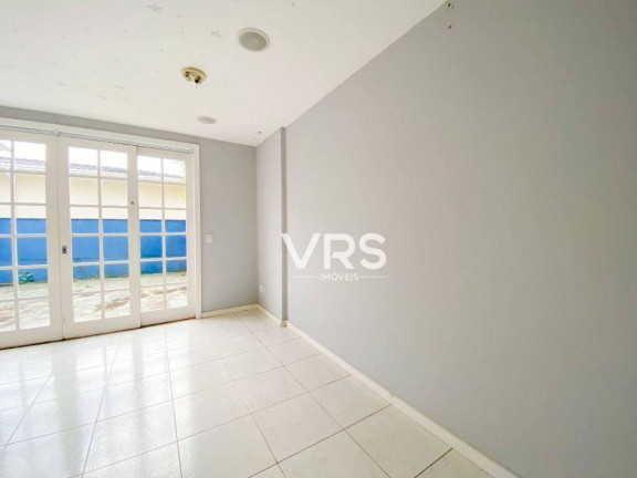 Imagem Casa com 5 Quartos à Venda, 341 m² em Várzea - Teresópolis Imagem Casa com 5 Quartos à Venda, 341 m² em Várzea - Teresópolis